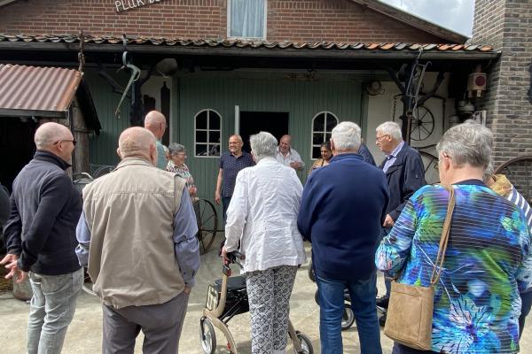 Bezoek aan privémuseum Pluk de dag Heythuysen.